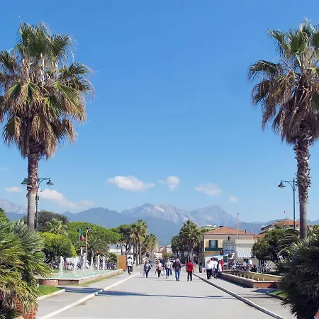 Delizia By Interhome Forte dei Marmi